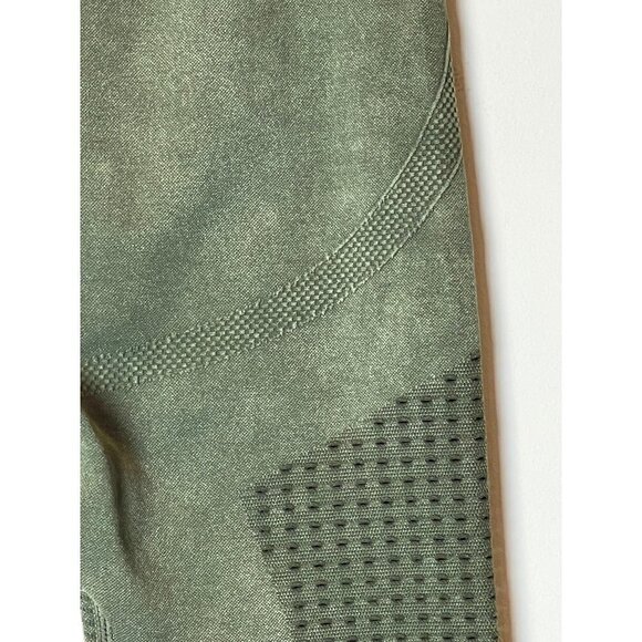 GRRRL Clothing Lucky Jade Seamless Leggings Size Weili/Victoria - Picture 10 of 11